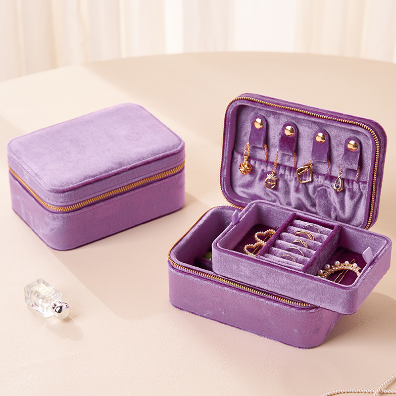 Light Luxury Exquisite Velvet  - Luxury Skincare Samples recension och pris
